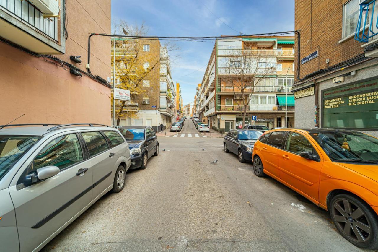 Edsam Madrid Apartments Black 외부 사진