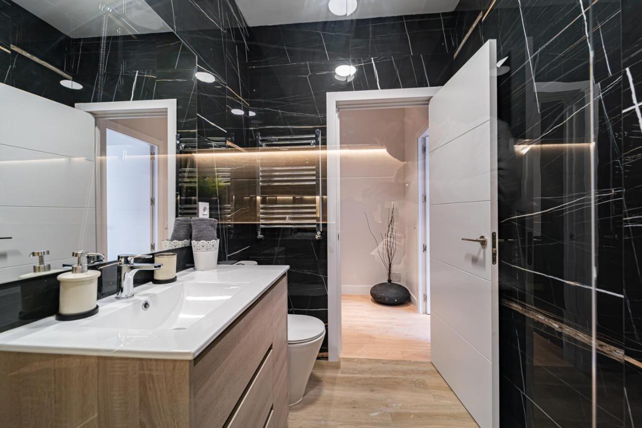 Edsam Madrid Apartments Black 외부 사진