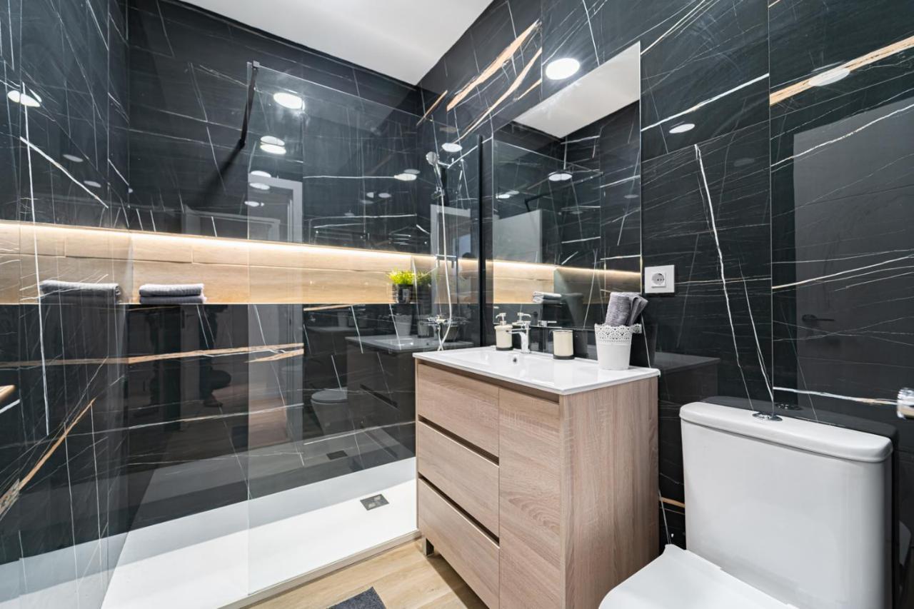 Edsam Madrid Apartments Black 외부 사진