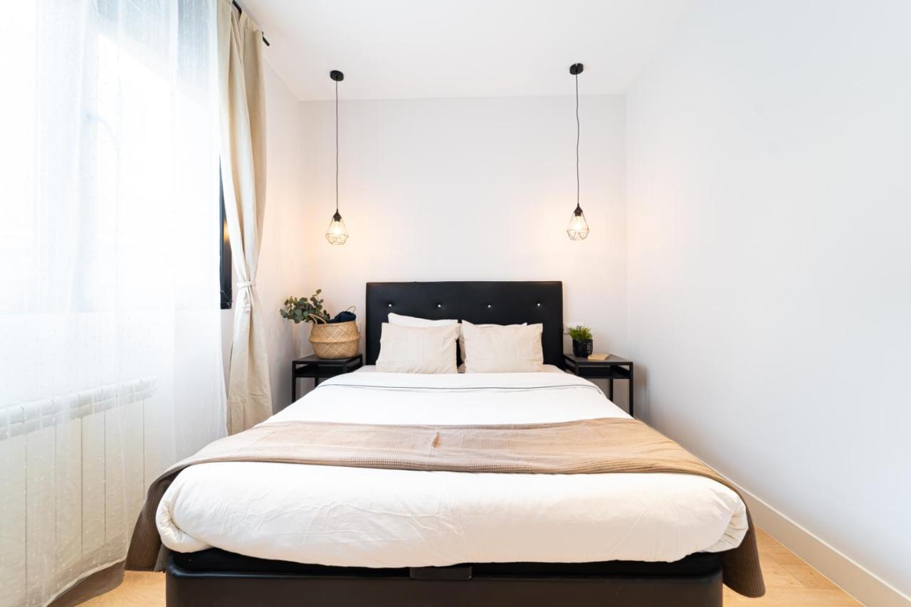 Edsam Madrid Apartments Black 외부 사진